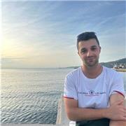 Cerchi un aiuto per compiti di varie materie? Sono un insegnante serio ed empatico che può fare al caso tuo